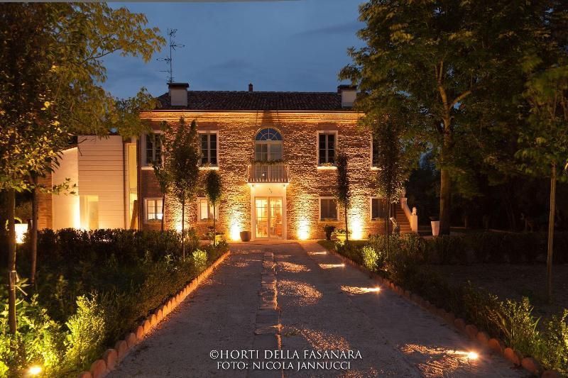 Hotel Horti Della Fasanara Ferrara Exterior foto